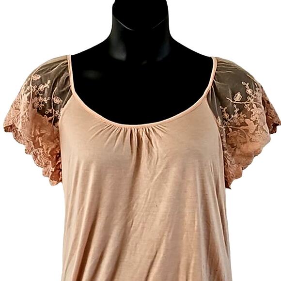 Rue 21 Juniors Blush Pink Blouse with Sheer Lace Flutter Sleeves - Size Large - Picture 3 of 5